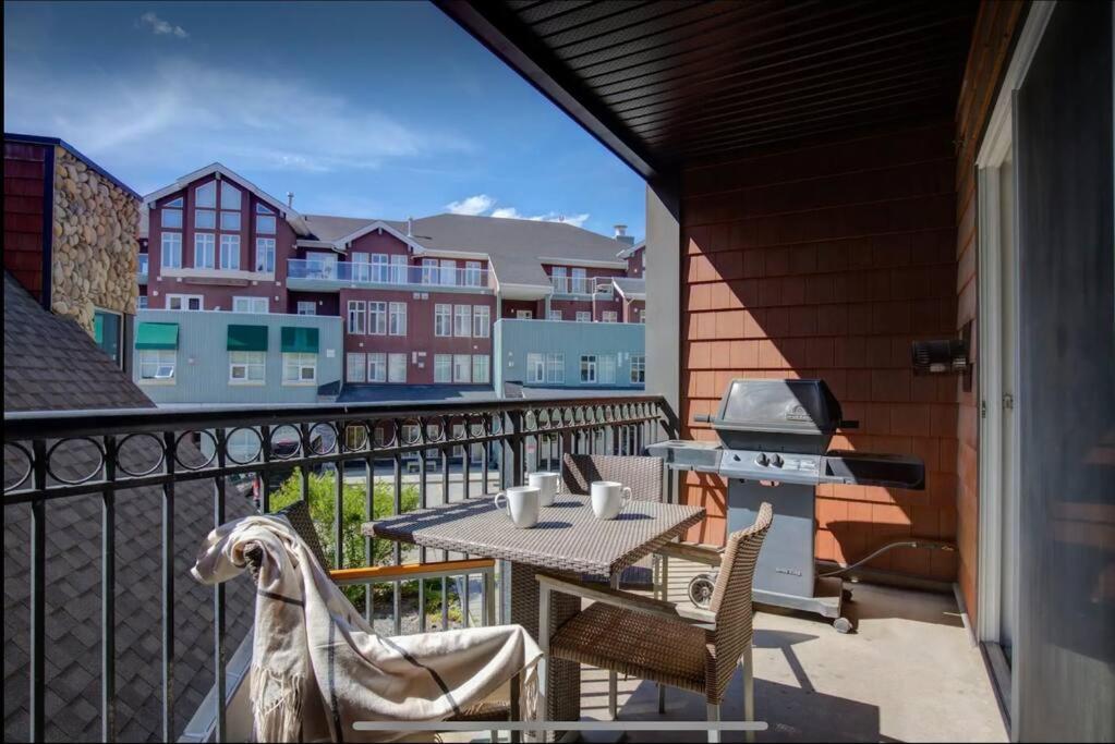 Cozy One Bedroom Condo With Indoor Pool And Hottub Кенмор Екстер'єр фото